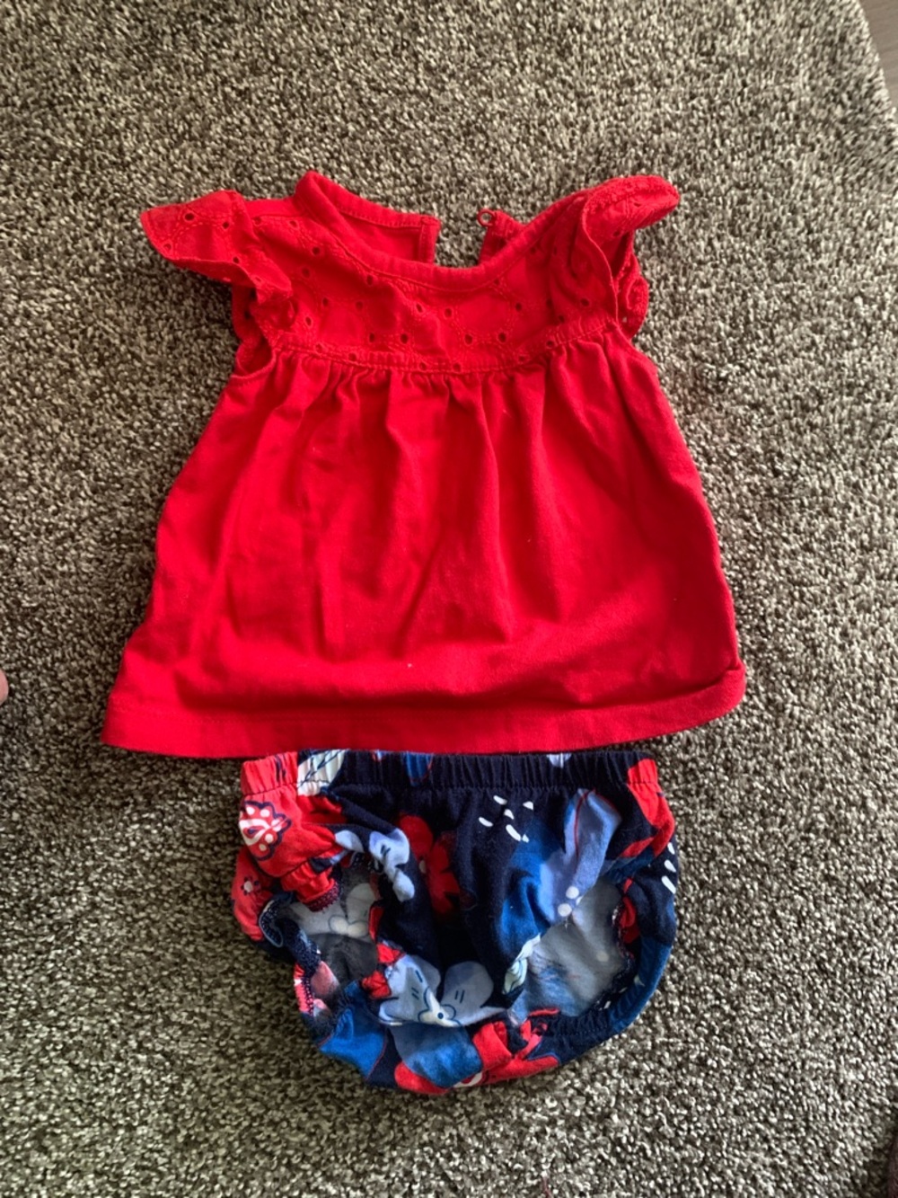 Red Baby Girls' Top and Floral Bloomer Set